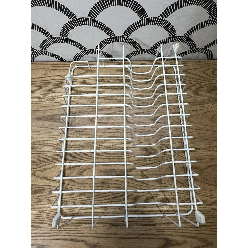 VTG Rubbermaid Dish Drainer Added Utensil Holder White Coated 17.5x13.75x5.5